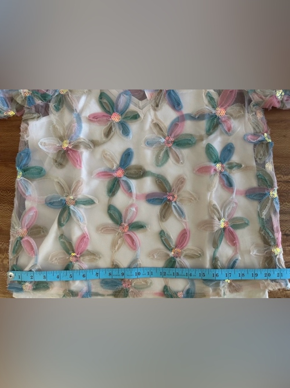NWT Entro Floral 3D Jacquard Top with Built In Cami - Picture 8 of 10